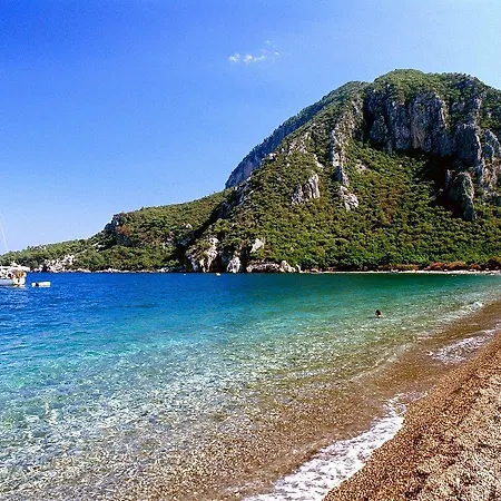 Servet Çıralı